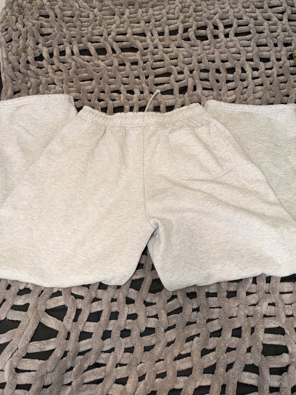 dfyne sweats - Picture 3 of 4